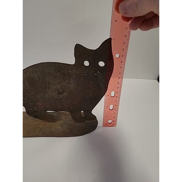 Metal Kitty Cat Sculpture Doorstop Book End Handcrafted Rustic Cutout Country - Picture 3 of 9